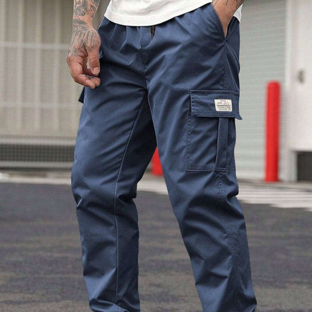 Pantalon décontracté pour homme, style rétro, à cordon de serrage et multiples poches, de type « workwear »